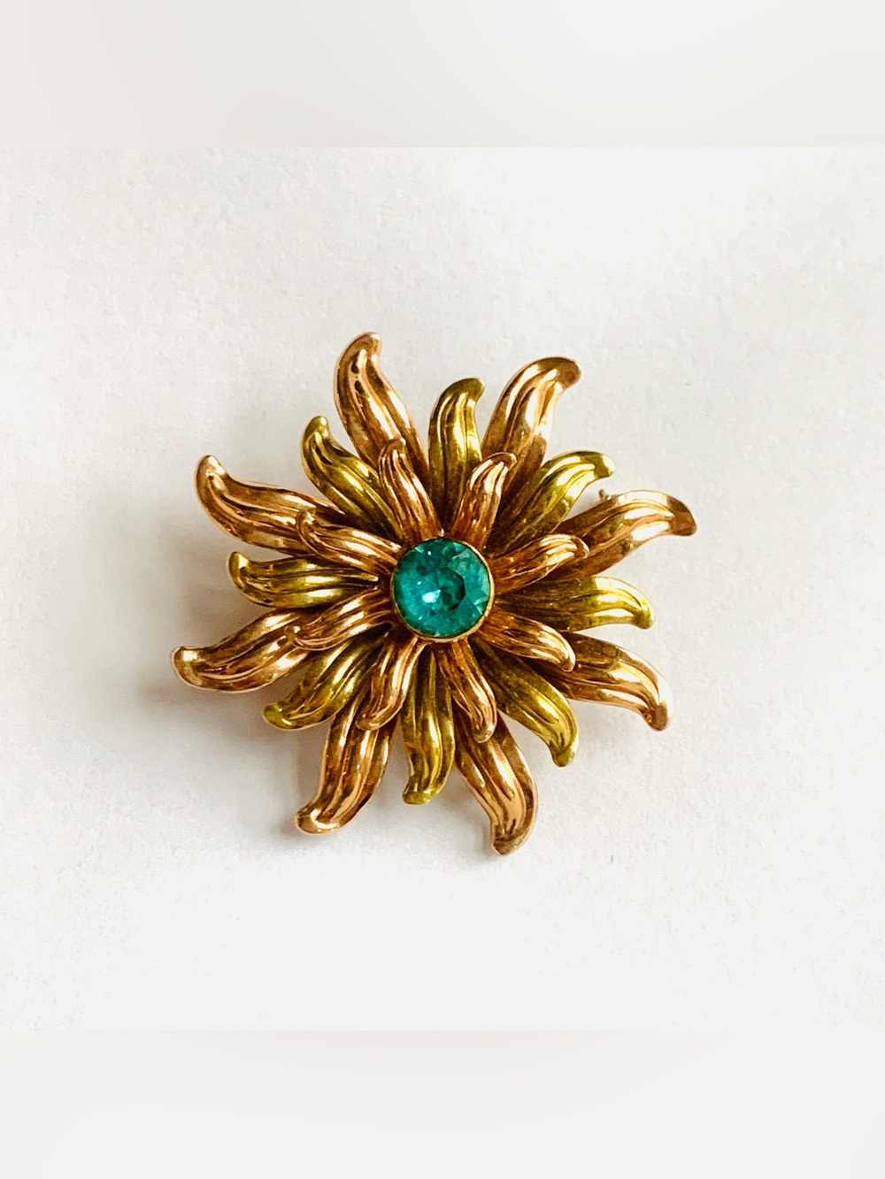 Vintage VAN DELL Gold & Copper Tone Sunburst Flower Brooch w/ Teal Center Stone